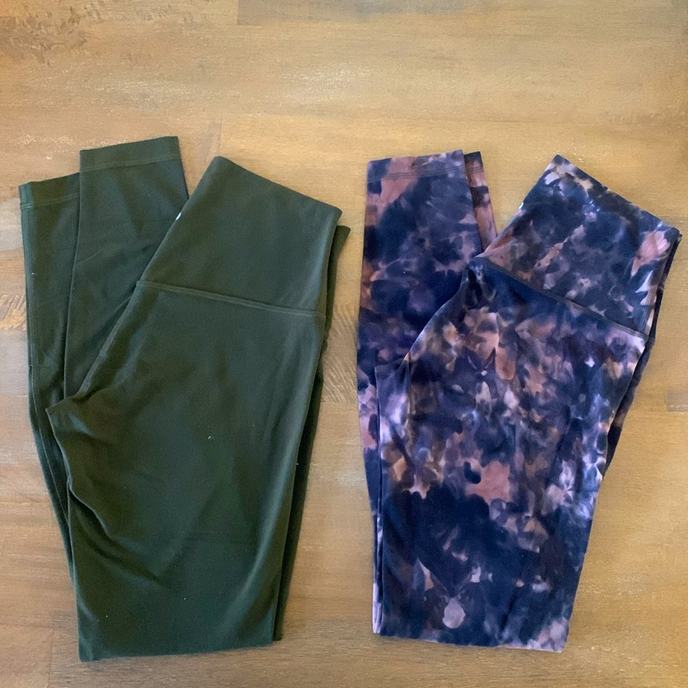 A pair of lululemon align leggings